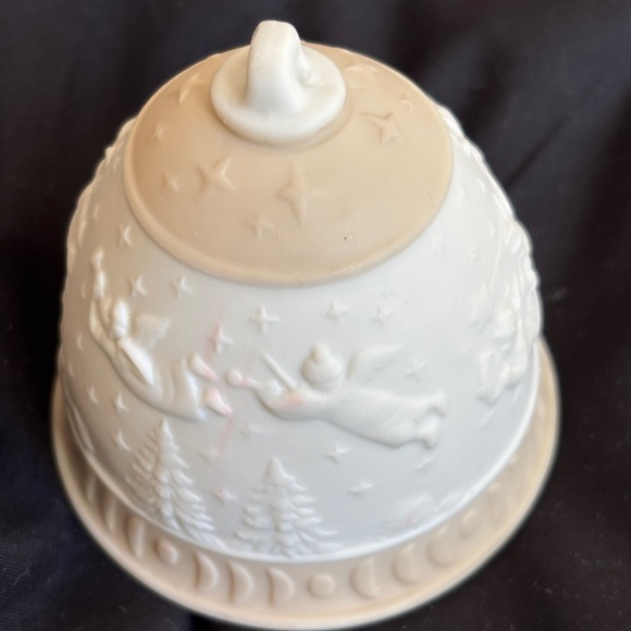 Lladro 1989 Porcelain Christmas Ornament Bell Holiday Vintage Collectible - Picture 2 of 6